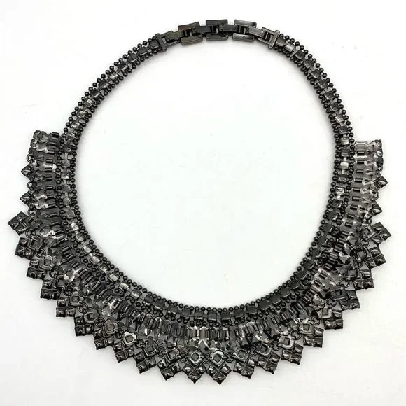 Stella & Dot Hematite Palladian Necklace - Picture 14 of 16